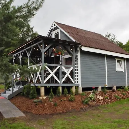 Drewniany Nad Jeziorem W Sitnie * Sitno (Pomerania)